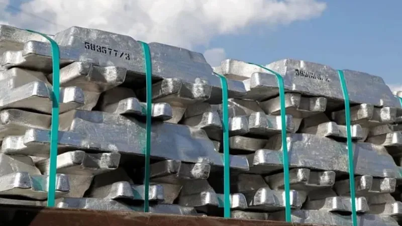 Precio del aluminio sube 1,9% tras señales de tregua entre EE.UU. e Irán