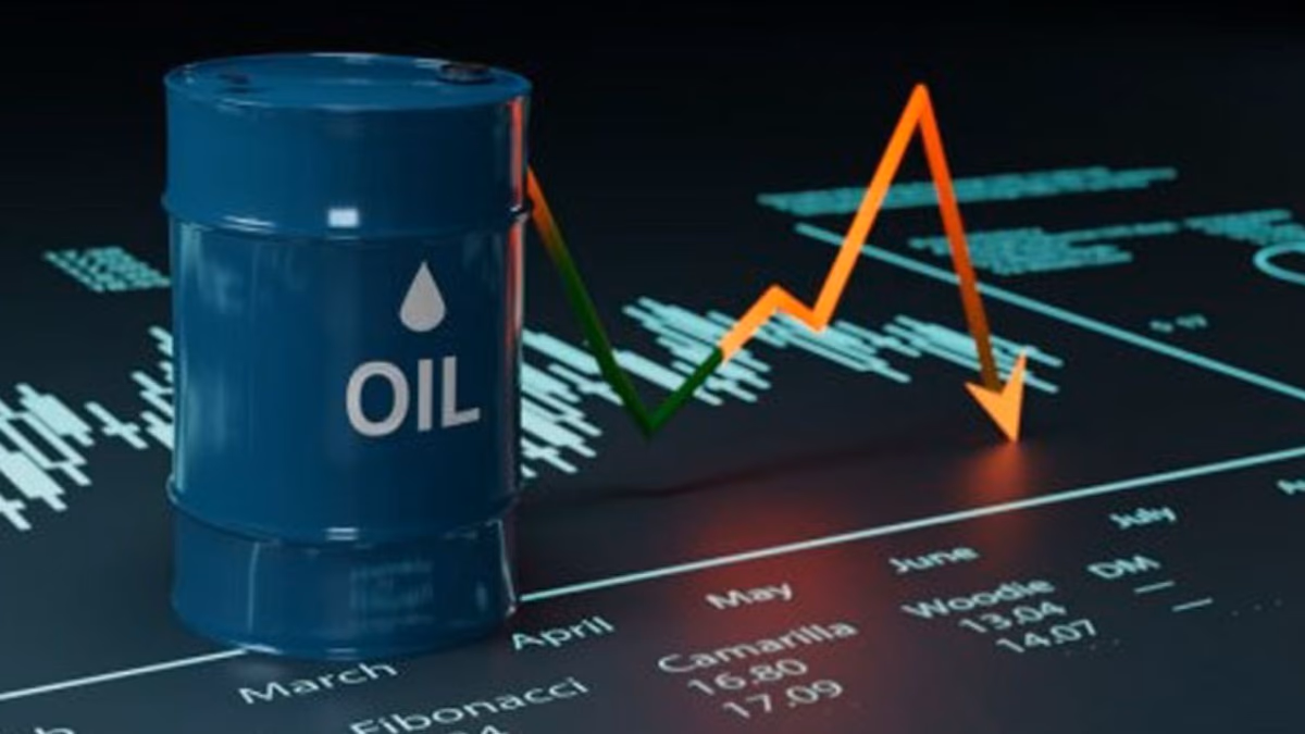 Los precios del petróleo caen por preocupaciones sobre China y fortaleza del dólar