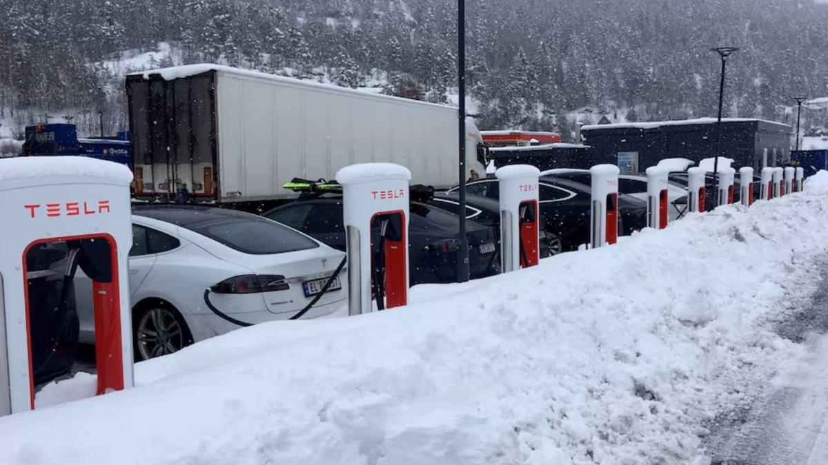 Los vehículos eléctricos podrían superar a los coches de gasolina en Noruega a finales de 2024