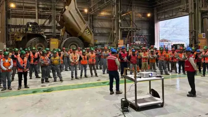 Lundin Mining Candelaria refuerza su cultura de seguridad con una nueva Pausa por la Vida