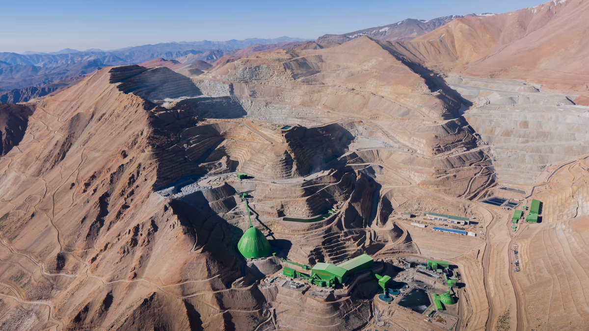 Lundin Mining obtiene aprobación de EIA “Adecuación Operacional Faena Minera Caserones”