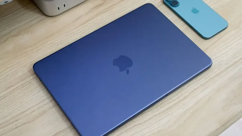 MacBook Neo genera caos por demanda récord y desafíos en producción Apple