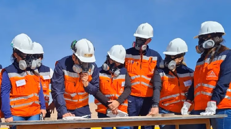Más de 30 puestos de trabajo ofrece Antofagasta Minerals