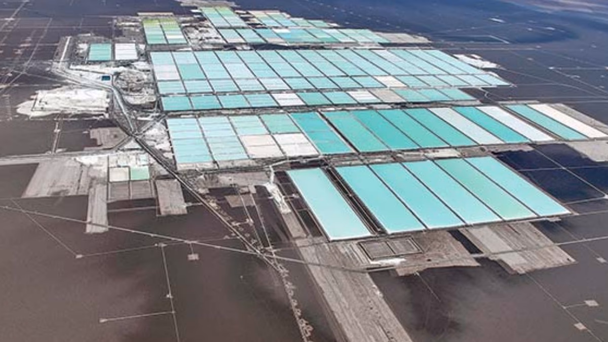 Mayor productor mundial de litio advierte que el desplome de los precios pone en peligro el suministro