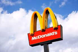 Mc Donald’s busca colaboradores para sus locales en la Región Metropolitana: Conoce cómo postular