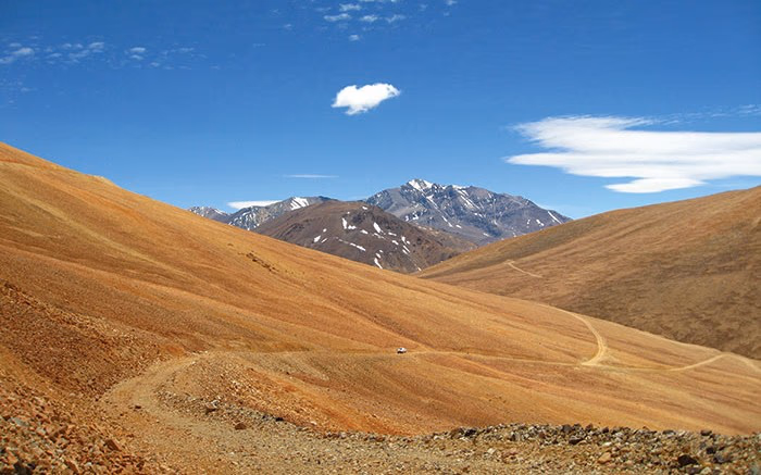 McEwen obtiene empresa de Rio Tinto para unidad de cobre enfocada en Argentina