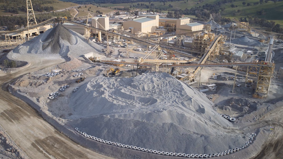 Mina de oro Newcrest enfrenta investigación por contaminación de polvo en Australia