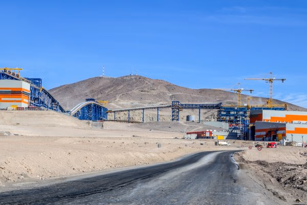 Minera Sierra Gorda SCM: a la vanguardia de la Minería del futuro