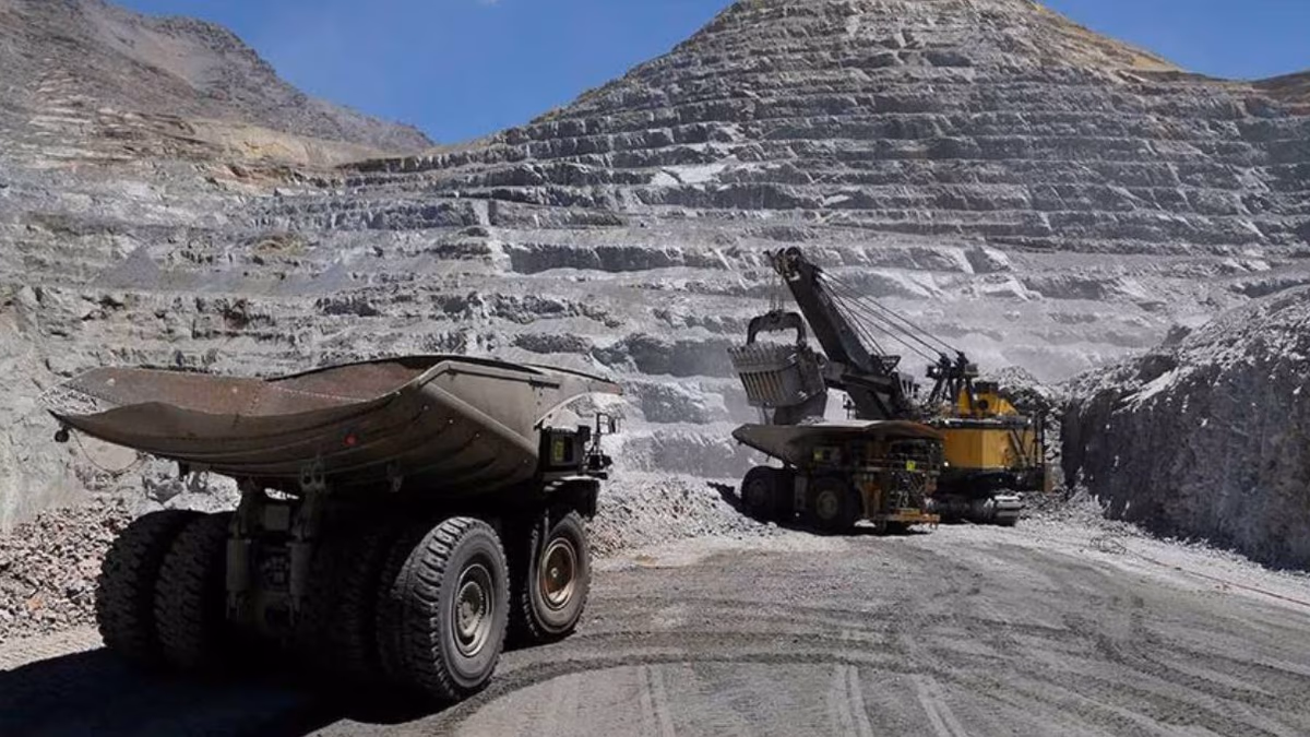 Mineras del grupo Luksic ganan más de U$440 millones en el primer trimestre y pago de royalty sube 66%