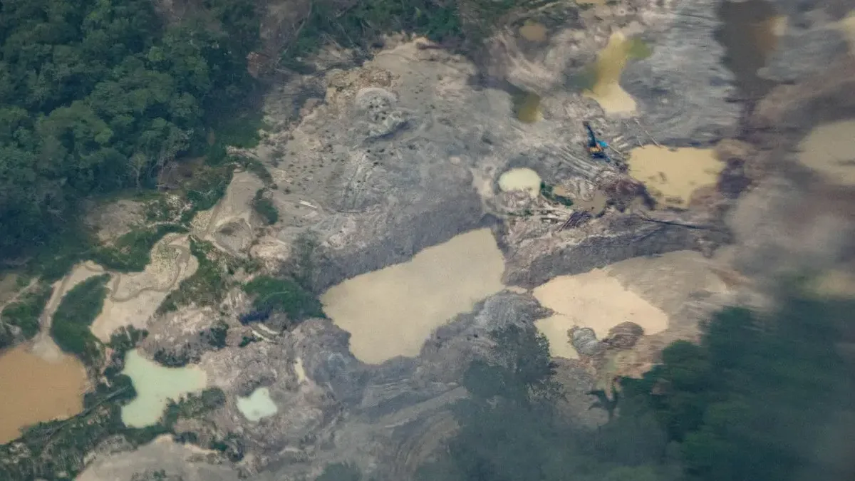 Minería ilegal de oro en la Amazonía peruana: 989 dragas en Loreto y el ...