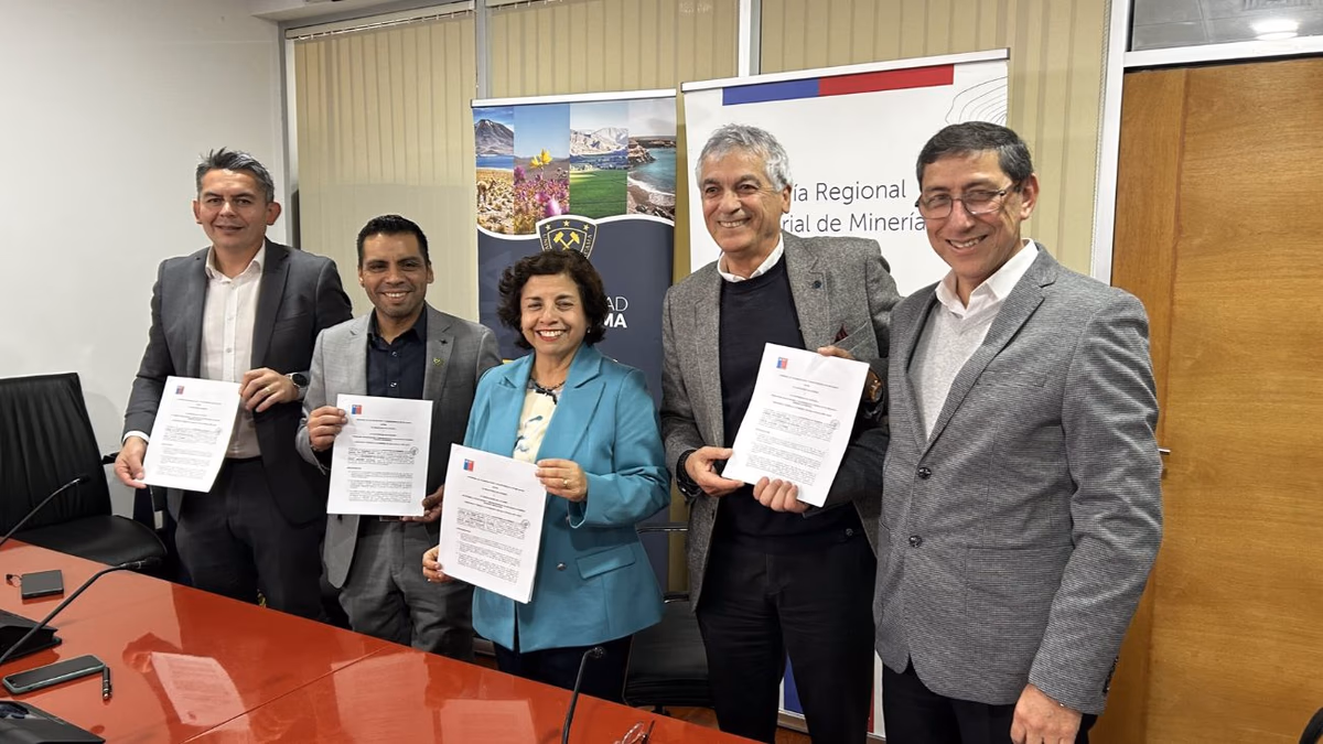 Ministerio de Minería y UDA impulsan programa PAMMA en regiones mineras