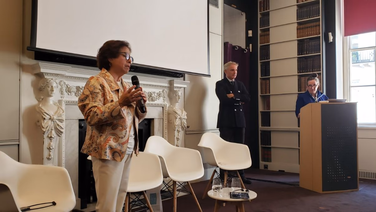 Ministra Aurora Williams comienza activa participación de Chile en semana de la Bolsa de Metales de Londres