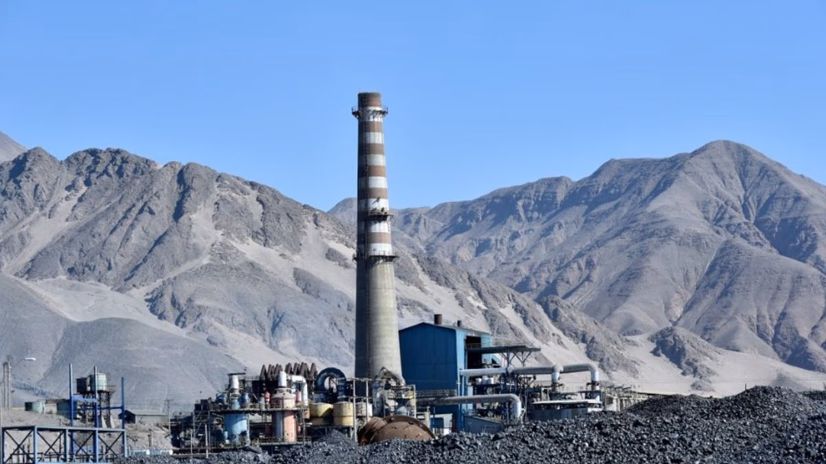 Ministra de Minería expone avances y desafíos de la Fundición Paipote en Chile