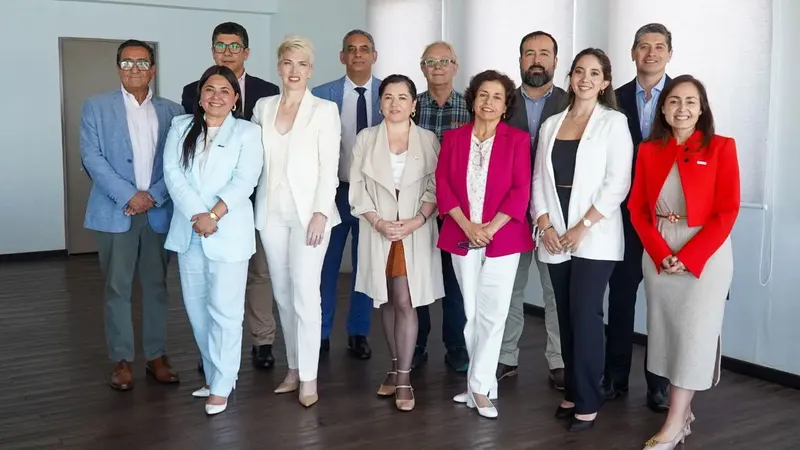 Ministra de Minería se reúne con Directorio de la AII para evaluar trabajo conjunto realizado en Tarapacá