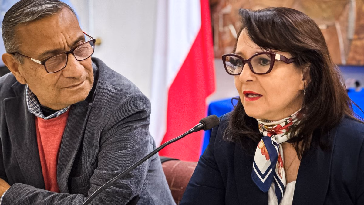 Ministra Hernando aborda la Estrategia Nacional de Litio con trabajadores y trabajadoras del cobre