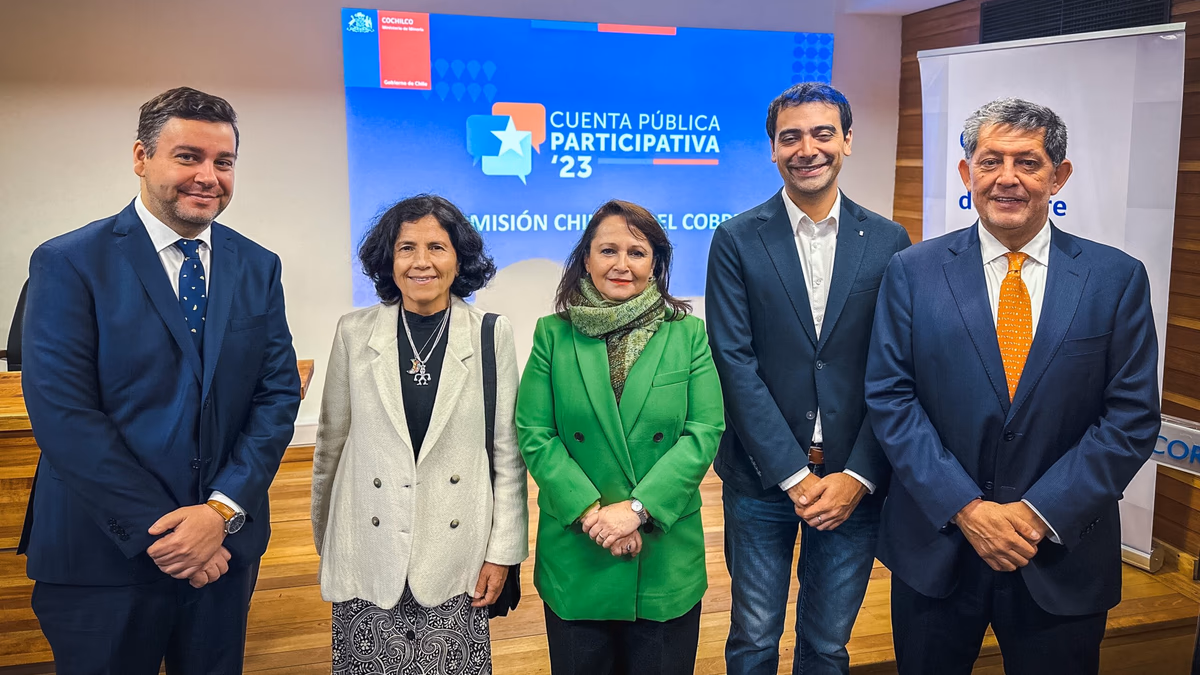 Ministra Hernando informó que Cochilco fiscalizará a la nueva Empresa Nacional del Litio