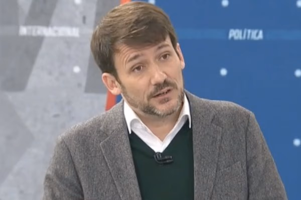 Ministro de Energía y polémica por gas: «Yo tomé la decisión de no perseverar en un piloto de estas características»
