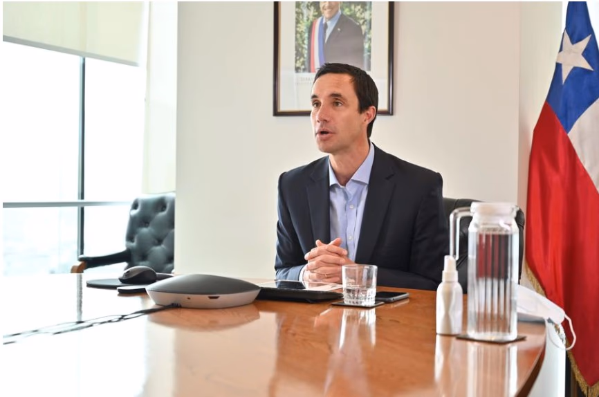 Ministro Jobet tras informe de la FNE: “Las recomendaciones son coincidentes con el proyecto de ley que hemos preparado”