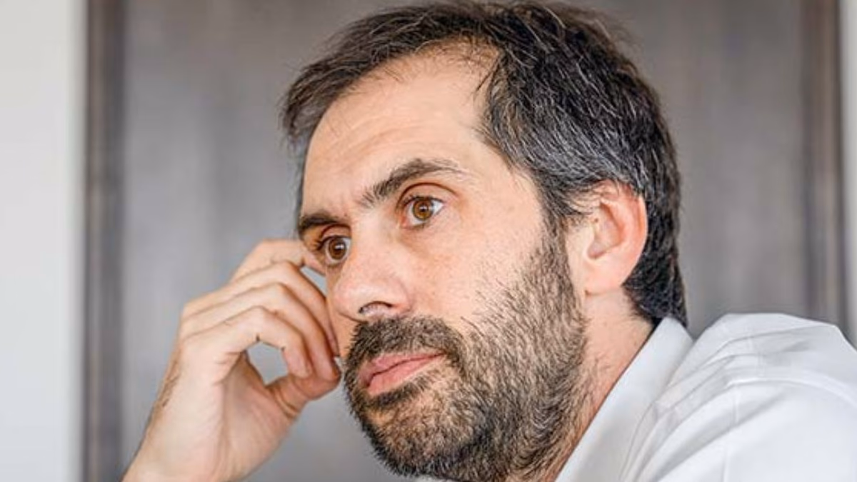 Ministro Nicolás Grau admite que el Gobierno analiza sobretasas de cinco años