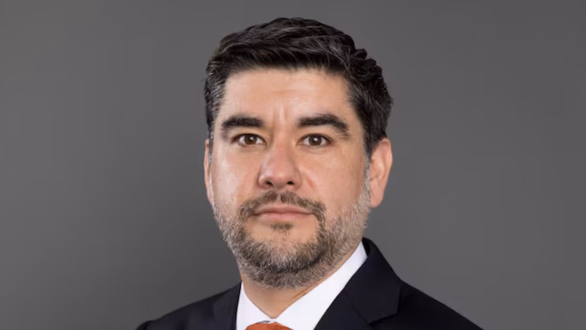 Nicolás Rivera dejará Codelco: Cambio clave en estructura directiva.