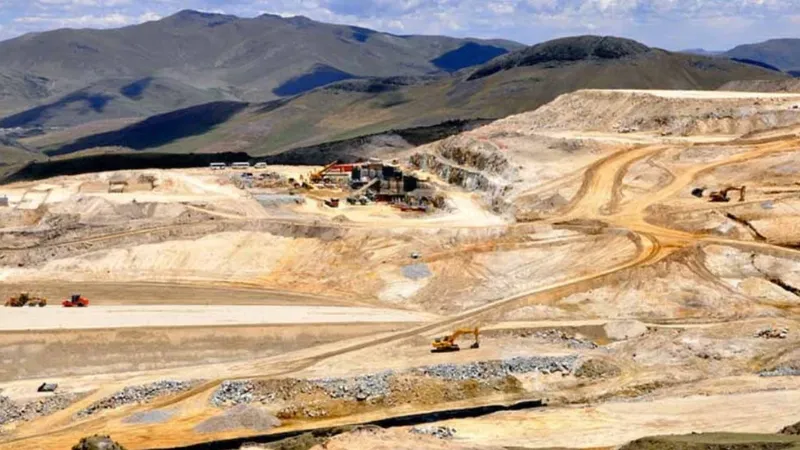 Nobel Resources inicia perforación en Cuprita, Región de Atacama, Chile