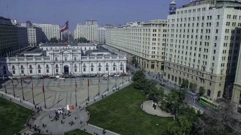 OCDE mantiene proyección de crecimiento en 2,4% para Chile en 2025