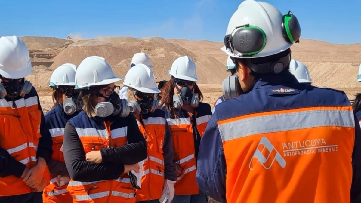 Ofertas de empleo en Antofagasta Minerals: vacantes disponibles para abril de 2025