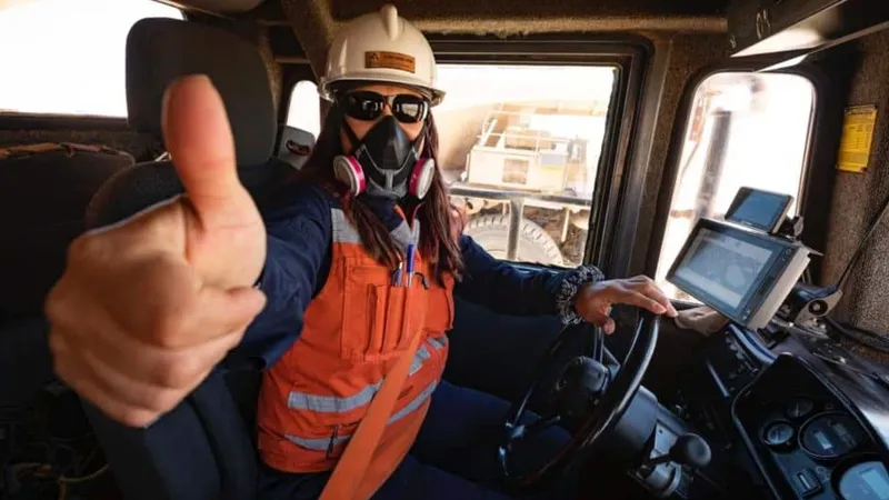 Antofagasta Minerals busca trabajdores: Postula hoy a las ofertas