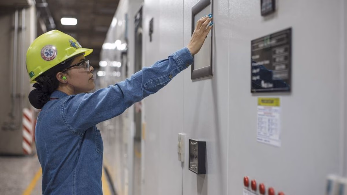 ¡Oportunidades Laborales en AES para Marzo de 2024!