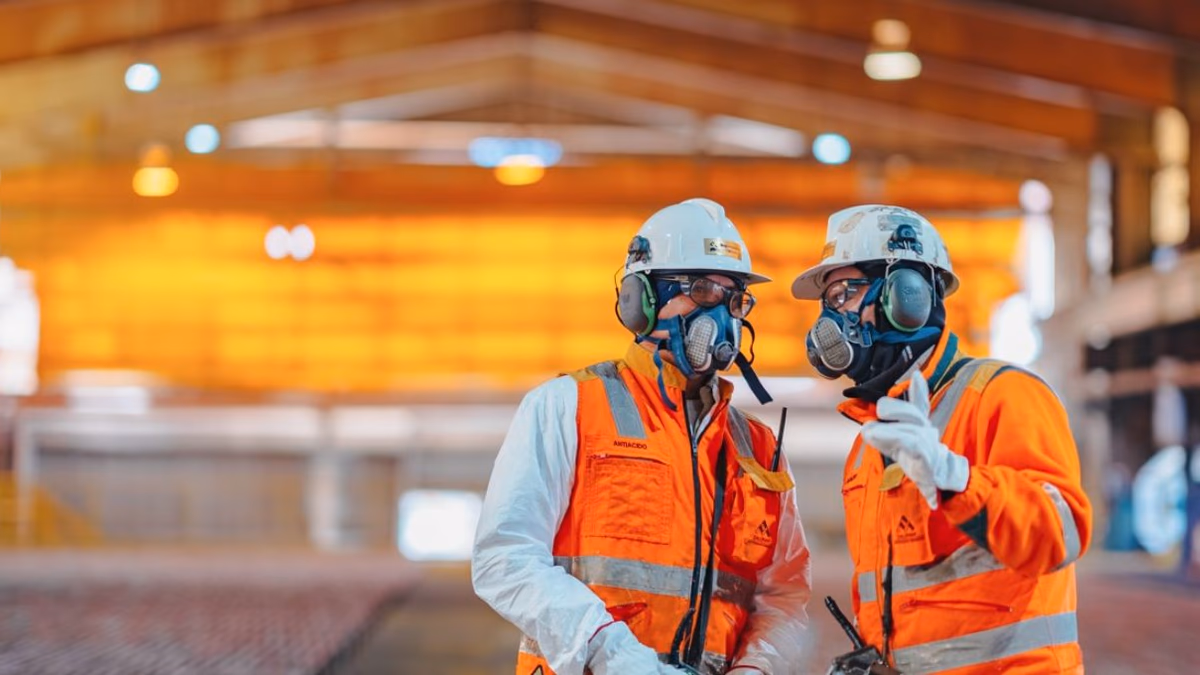 ¡Oportunidades Laborales en Antofagasta Minerals! Descubre las Puertas Abiertas a una Carrera Profesional Prometedora