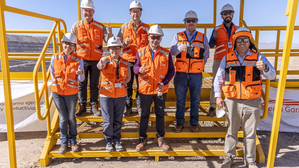 Oportunidades Laborales en Sierra Gorda: ¡Descubre las Vacantes Disponibles en Abril de 2024!