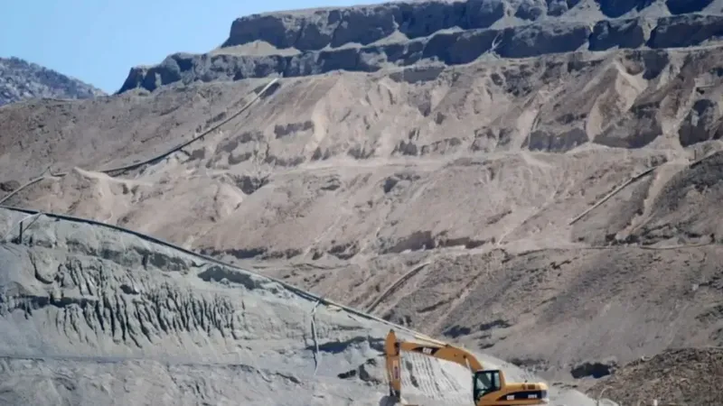 Oro en Coquimbo: inversión de US$8,4 millones reactiva exfaenas de Dayton en Andacollo