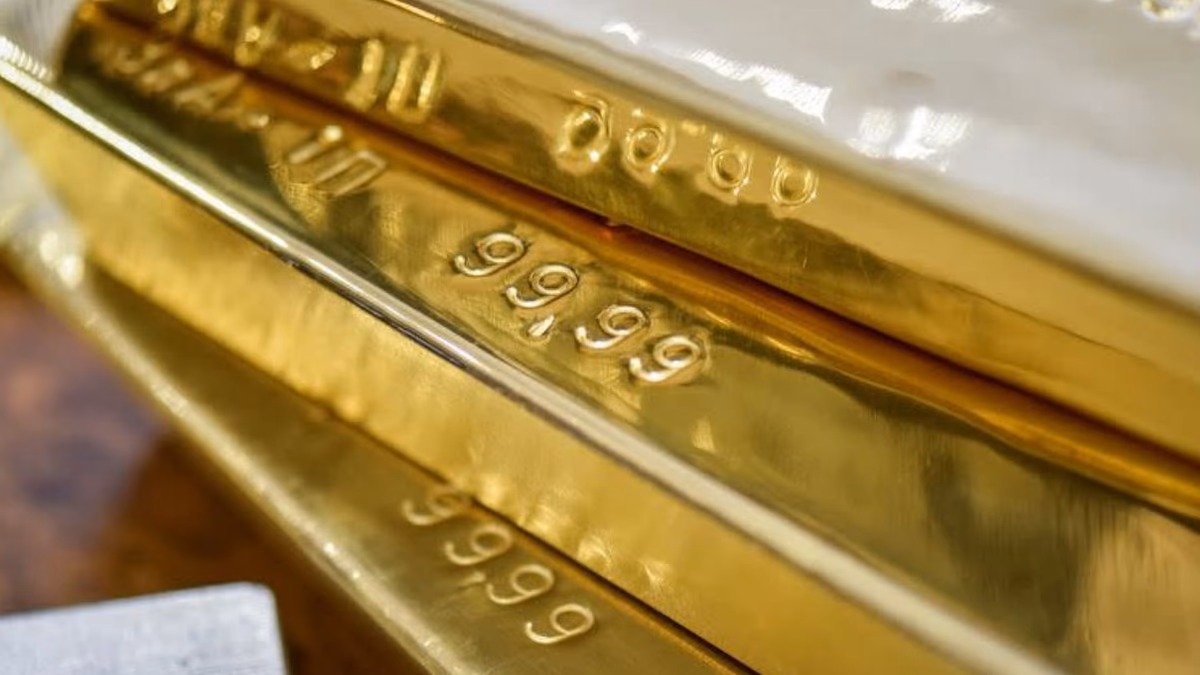 Oro toca máximos de más de 6 meses por esperanzas de pausa de la Fed