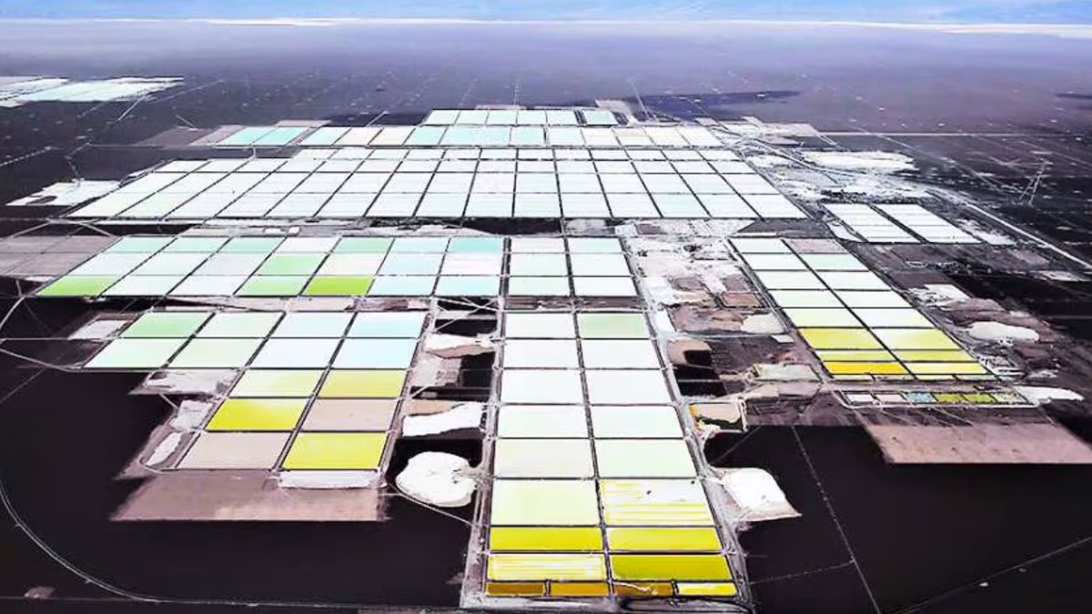 Pagos que recibe Corfo por el litio del salar de Atacama cayeron en más de US$1.000 millones en 2023