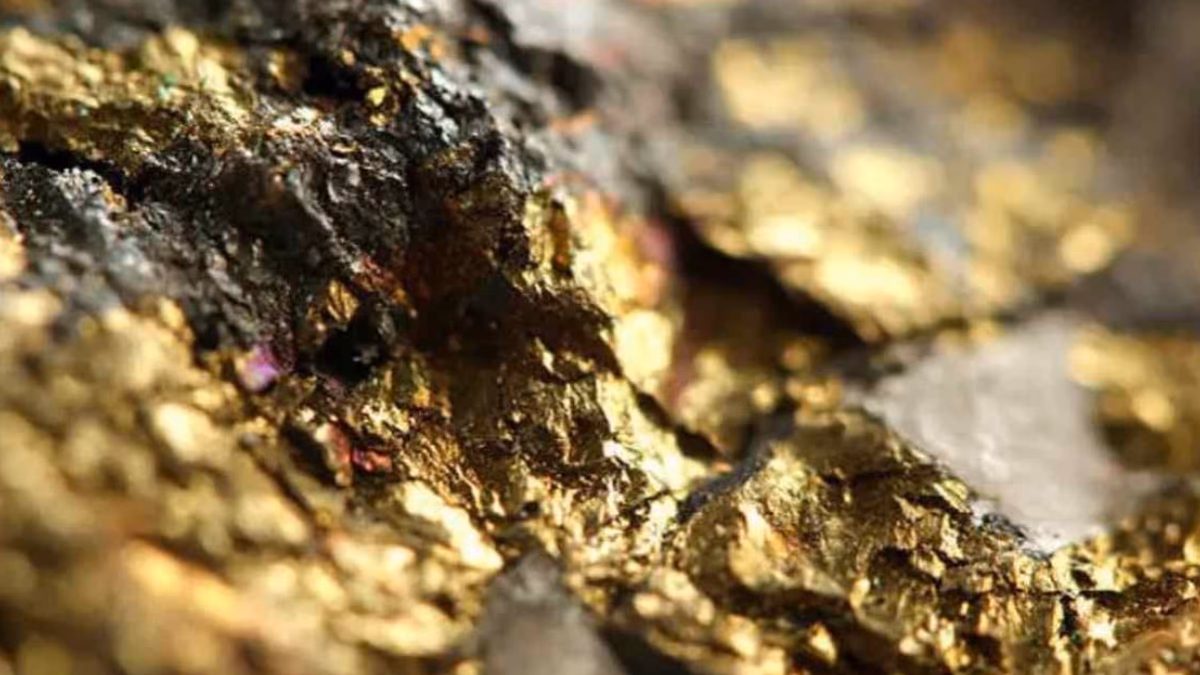 Perú: GoldMining descubre importante mineralización de antimonio y oro