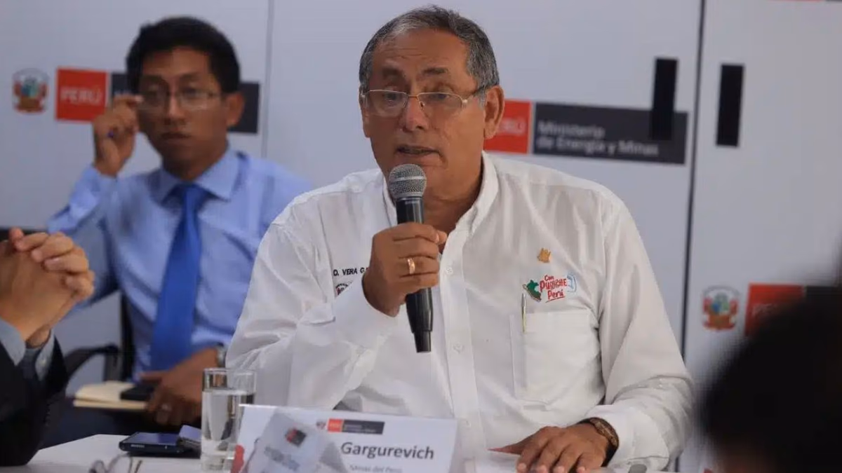 Perú: Minem Elabora Agenda Temprana 2024 para Impulsar Reformas Normativas en el Sector Energético