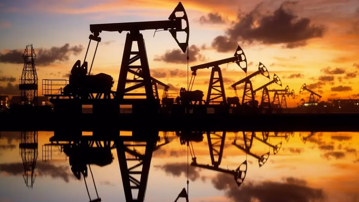 Petróleo en US$67,79 y oro al alza: la señal que empujó al cobre en China