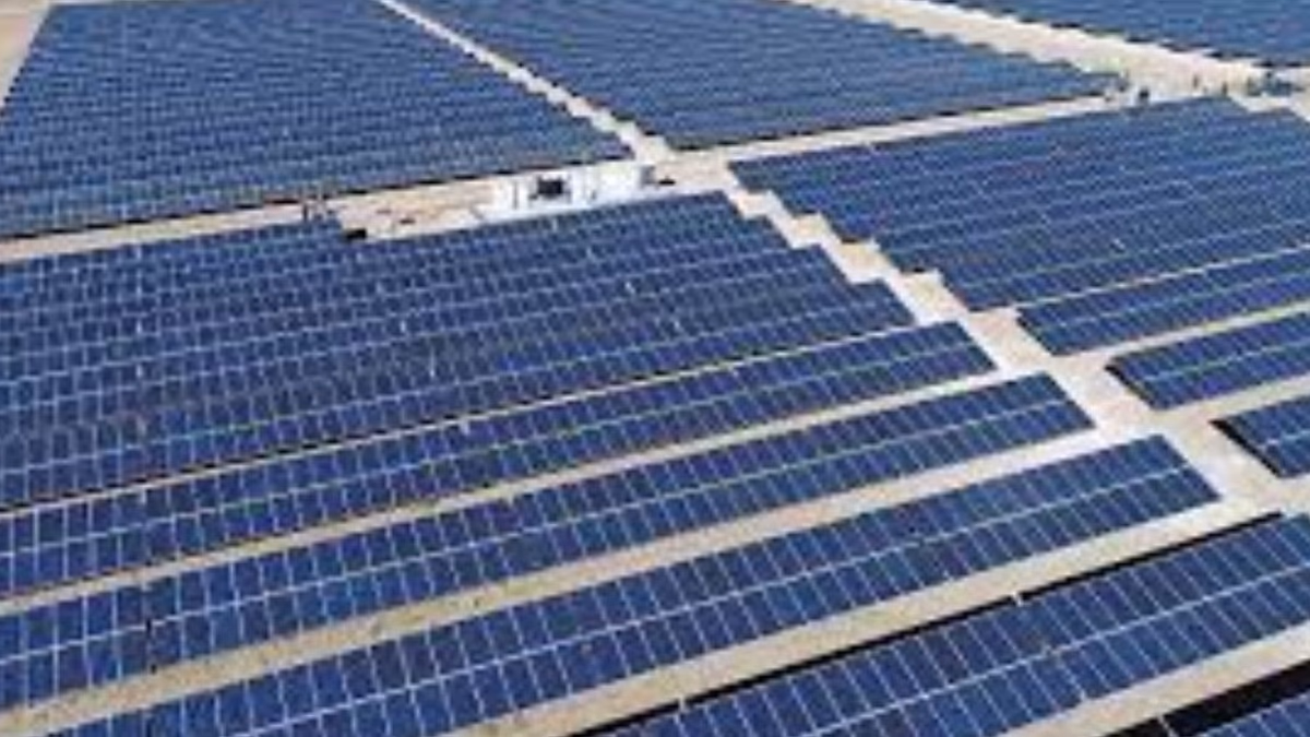 Planta fotovoltaica en el desierto de China demuestra eficiencia de módulos Vertex N