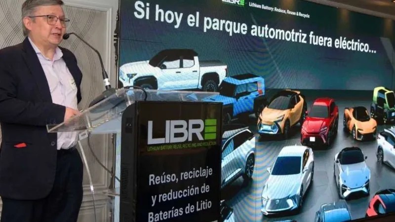 Presentan proyecto LIBR3, clave para el desarrollo de la electromovilidad en Chile