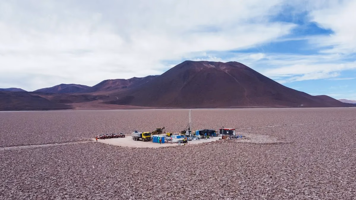 Primer Contrato de la Estrategia Nacional del Litio recibe aprobación definitiva de Contraloría para su operación en Atacama