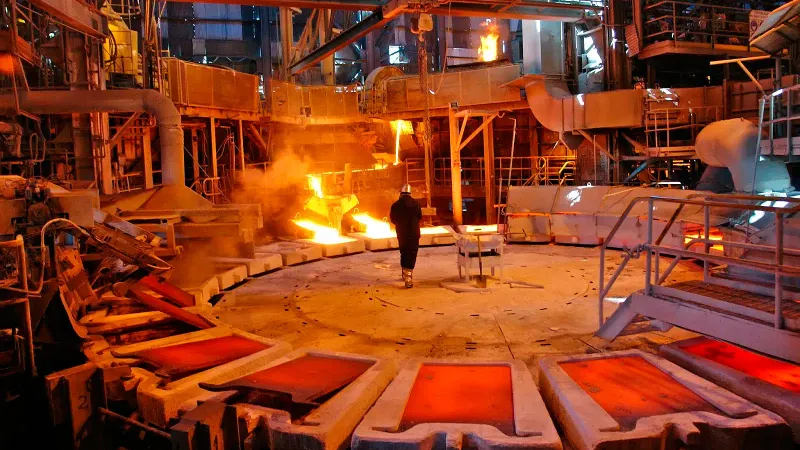 Producción de cobre cae 8%: Antofagasta Minerals registra 143 mil toneladas y anticipa recuperación en 2026
