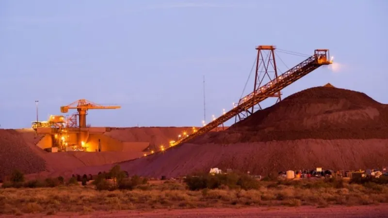 Producción de cobre de BHP: 2 millones de toneladas en juego tras récord en Escondida que redefine su desempeño global