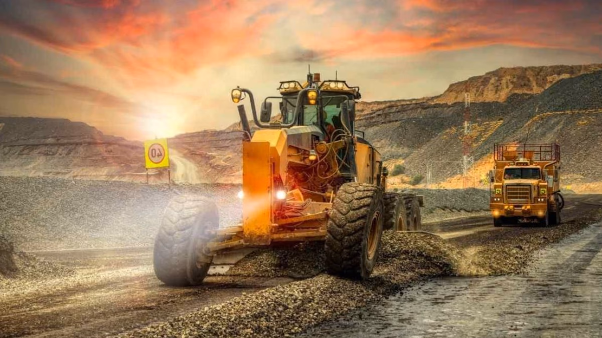 Profesionales de Codelco comparten experiencias en seminarios de minería internacionales