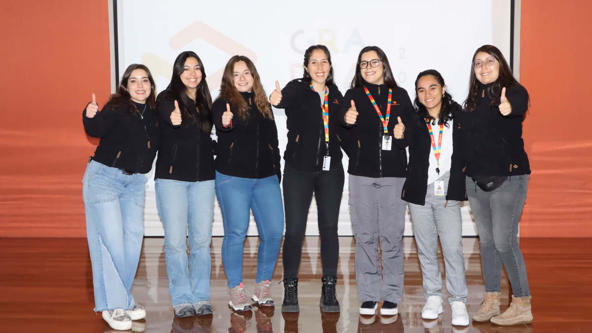 Programa Graduados 2024: Siete nuevas profesionales se incorporan a División Ministro Hales