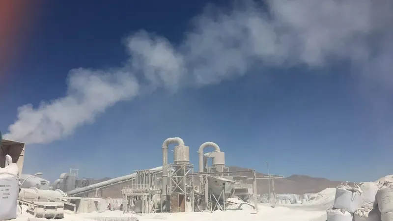 Prohíben funcionamiento a planta Quiborax ubicada en el sector de Nudo Uribe de Antofagasta