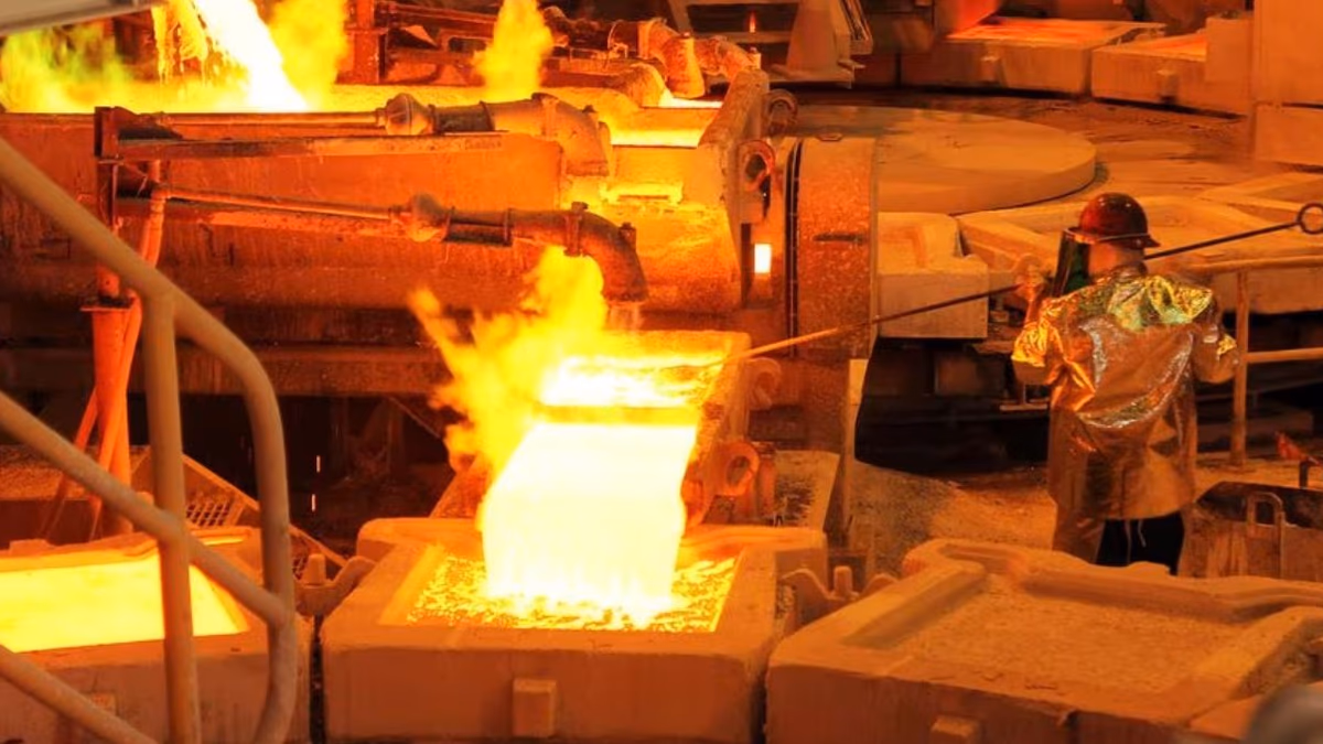 «Proyecciones optimistas: Precio del cobre alcanzaría los US$4,3 en 2024»
