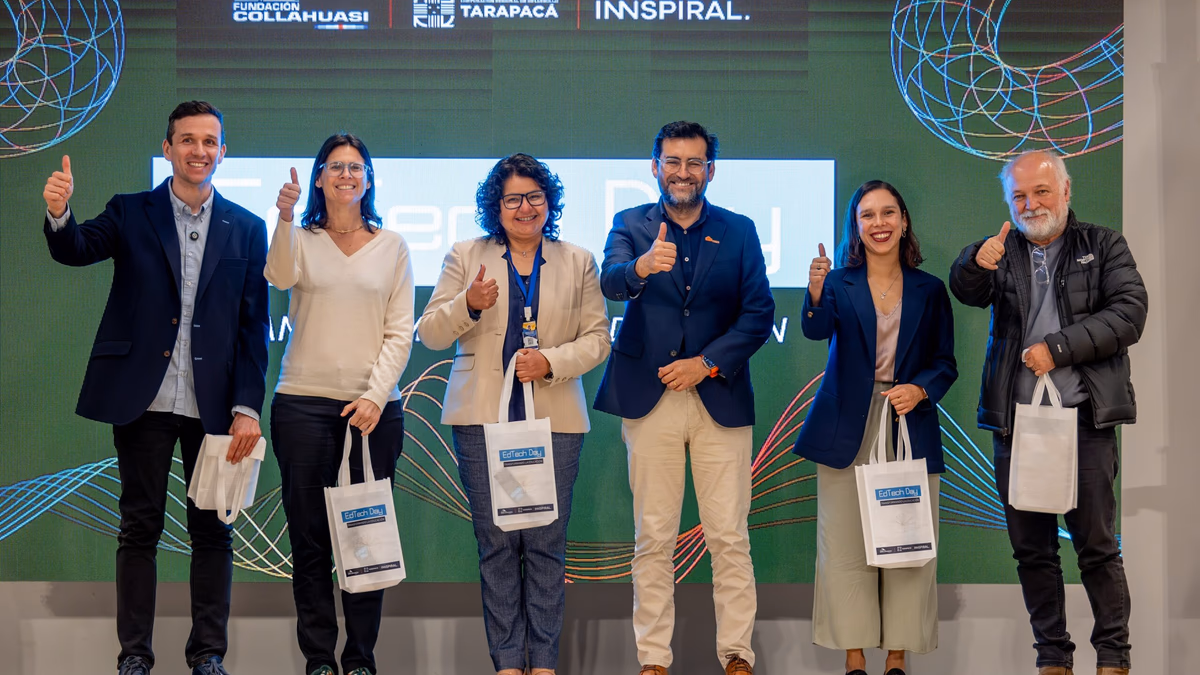 Realizan primer encuentro de innovación educacional para explorar nuevas técnicas de enseñanza a los jóvenes de Tarapacá