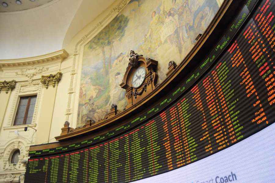 Rebote de SQM por efecto “compra de dividendos” elevan al IPSA en medio de temores globales por contagios de Covid-19 en China
