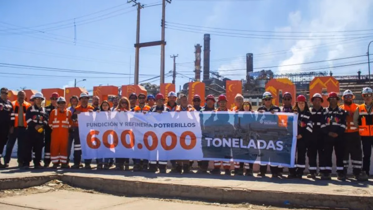 Récord de fusión de cobre en Potrerillos: Hitos de Codelco Salvador
