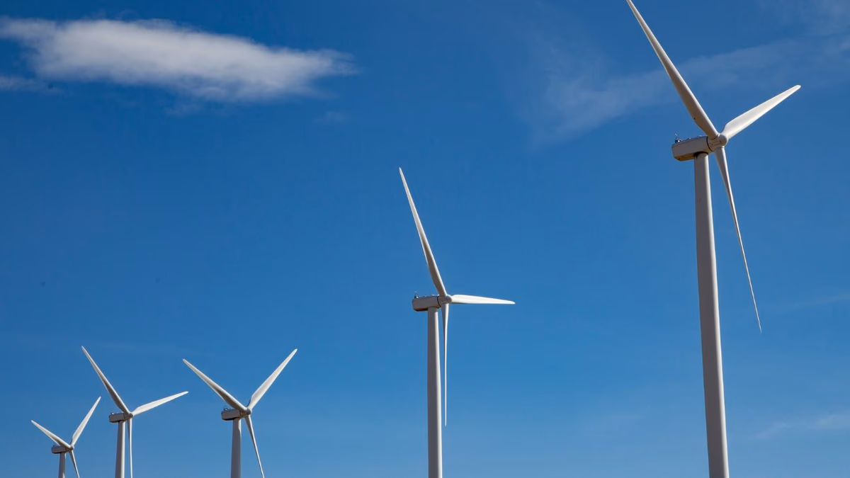 Repsol inaugura el parque eólico más grande de Chile en Antofagasta, impulsando la energía limpia para 220 mil hogares
